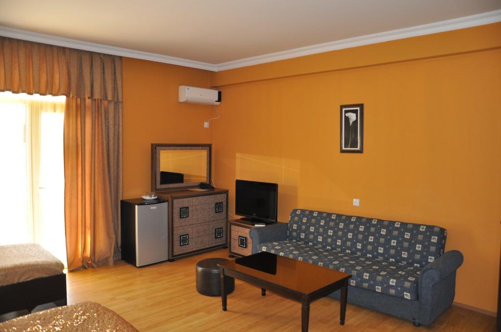 Prestige Hotel Batumi Bilik gambar