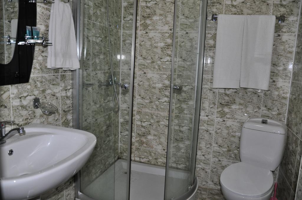 Prestige Hotel Batumi Luaran gambar